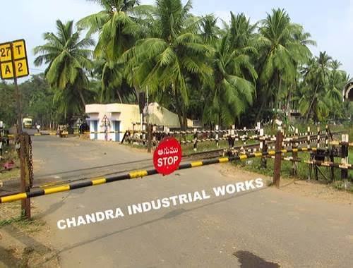 Lifting Barrier For Level Crossing Gate - High-Quality Material, Durable Design | Advanced Technology Integration, Reliable Operation - High-quality Material, Durable Design | Advanced Technology Integration, Reliable Operation at Best Price in