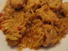 La noi in zona, la taierea porcului, se pregateste si varza cu carne. Varza Murata Calita Cu Carne De Porc Galerie Foto 6