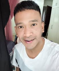 Maybe you would like to learn more about one of these? Ruben Onsu Potong Rambut Model Mangkuk Mie Ayam Sarwendah Tak Berhenti Tertawa Kapanlagi Com