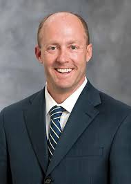 Devon Energy executive VP to address ECU grads