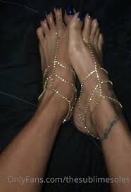 The Sublime Soles aka Thesublimesoles OnlyFans - Blue moon - Fetish-themed  Porn video available for online streaming on x-fetish.tube