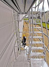 The rainier cable railing system by ags stainless features a modern, linear look designed to last a lifetime. Peri Up Flex Stair 75