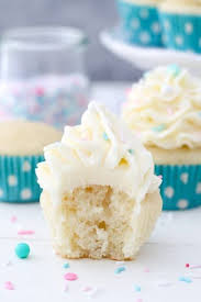 This Is A Homemade Moist Vanilla Cupcake Recipe Using Oil Instead Of Butter To Produce A Vanilla Cupcake Recipe Moist Vanilla Cupcakes Vanilla Frosting Recipes