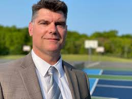 Former Foxboro town manager to receive four months' salary in exchange for  resignation