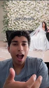 I AM SCREAMING HAHAHA I JUST NOTICED THIS ITS SO ICONIC @Mikayla Nogueira  #elfcosmetics #fyp #greenscreen