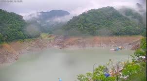 個台灣。 ▲石門水庫線上直播吸引數千人圍觀。 （圖／翻攝《桃園智慧旅遊雲 taoyuan travel》）. Mvu M0gn4vugvm