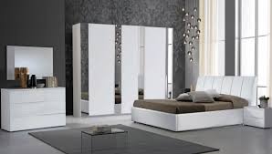 Schlafzimmer set hochglanz weiss hund schlafzimmerblick. Schlafzimmer Set Frozen In Weiss 160x190 Cm Mit Lattenrost 26 Leisten Fro S B160 Ks3 101ls