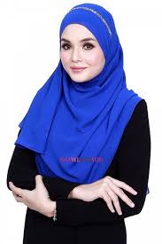 Warna pink merupakan warna yang sesuai untuk semua jenis kulit. Mix And Match With Tudung2u