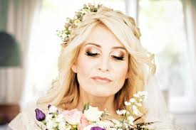 Das urheberrecht liegt, soweit nicht ausdrücklich anders gekennzeichnet, bei lilly brautkleider gmbh. Brautmakeup Gallery