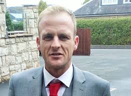 Fife thug punched two train passengers for belting out Oasis hit Wonderwall