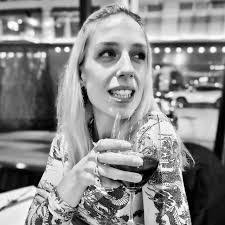 Nina Voss's Instagram, Twitter & Facebook