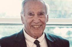 Lauren Eccleston's Instagram, Twitter & Facebook