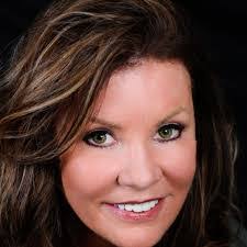 Tammy Seal's Instagram, Twitter & Facebook