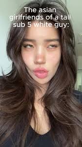 Understanding Geomaxxing: Stacy, Mogging, and Lookmaxing Explained