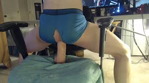Silla Fucking 03, ¡pero con 10 consoladores esta vez! ver en linea