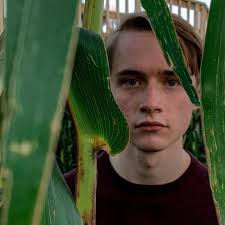 New headshot! Not great with getting my picture taken but I liked how this  one turned out! 📸: @gabyvalladolidphotos