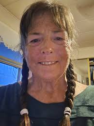 Women's hairstyles and ponytail experiences in Indiana