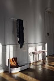 Pin Von Ellen Philippen Auf Things I Adore Bolia Kleiderregal Skandinavisches Design