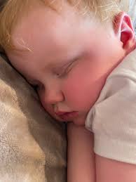 Sleepy Time Bingo 40'/, off + an extra clickable! Perfect for bed time, has  7 phrases and since the Bluey theme song! DEETS below LMK if you grab! Can  end and pr