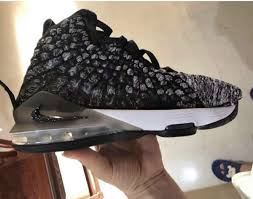 Lebron 17 dt (college navy). A First Look At The Nike Lebron 17 Weartesters