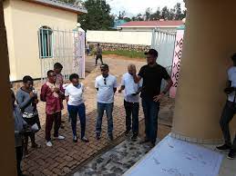 Maybe you would like to learn more about one of these? Gggi Rwanda Ø¹Ù„Ù‰ ØªÙˆÙŠØªØ± Manlio Michieletto From Uni Rwanda Giving Participants Historical Background Of The Kandt House As The Urbanwalk Commences In Kigali Last Activity For The 3rdnationalurbanwalk Nuf3 Newurbanagenda Https T Co E5rqbh5gga