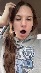 Amber Peavy's Instagram, Twitter & Facebook