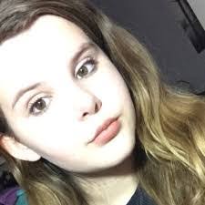 Emma Crane's Instagram, Twitter & Facebook