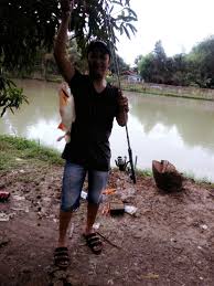 Mantapnya Mancing Di Kolam Tenajar Kidul Kertasemaya Indramayu Aliems Journey
