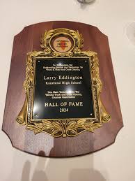 Mark Eddington على X: "Meaningful from the crew that raked in COY  @HFtrack_field, Asst. COY @HFJumps, and a HOF @korfist! Grateful for the  nomination from @KHSBoysTrack/@coachclarey/@knightrack and for his  available grandkids to