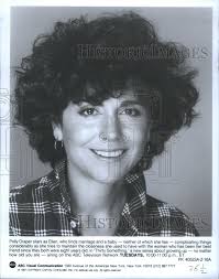1987 Press Photo Actress Polly Draper Thirty Something- RSA26537
