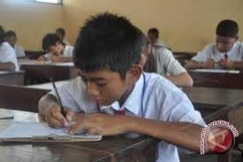 Check spelling or type a new query. Yogyakarta Raih Rata Rata Tertinggi Un Sd Antara News Yogyakarta Berita Terkini Yogyakarta