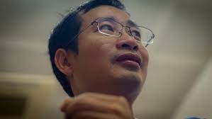 Dung Tien's Instagram, Twitter & Facebook