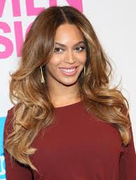 Honey blonde is the perfect balance of a rich, light brown and a bright and vibrant blonde. Everything You Need To Know To Get Beyonce S Blonde Hair Color Essence