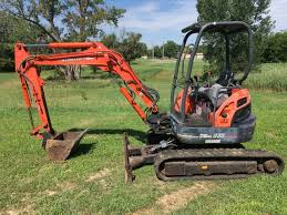 Compare size, weight and detailed tech specifications for similar mini excavator from top manufacturers. Kubota Mini Excavator Nex Tech Classifieds
