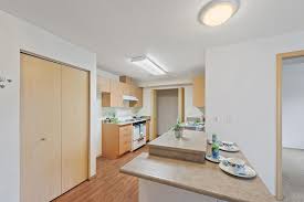In seattle, studio apartments are usually in between 27m² and 63m² however this may vary in different districts. Apartments For Rent For Less Than 1 000 In Seattle Wa Forrent Com