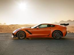 Chevrolet Corvette Zr1 2019 Car Side View Wallpaper Hd Image Picture E9f4b9b6 Chevrolet Corvette Corvette Corvette Zr1