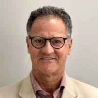 Chris Drinkwater's Instagram, Twitter & Facebook