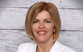 Grand Celtic Pipes and Drums display