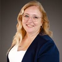 Dana Stroud's Instagram, Twitter & Facebook