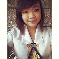 Skins (Skins, #1) by Ali Cronin