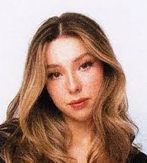 Aimee Carbone's Instagram, Twitter & Facebook