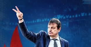 (3) ergin ataman yönetimindeki pınar karşıyaka, ataman efes pilsen'in başına geçmeden bir hafta önce deplasmanda rakibini mağlup etmişti ve bu maç sonunda aydın örs istifa etmişti. Ergin Ataman Iki Yil Daha Anadolu Efes Te Anadolu Efes Spor Kulubu