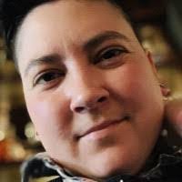 Carolyn Fairman's Instagram, Twitter & Facebook