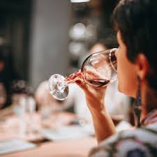 Initiation A L œnologie Boire Du Vin Boisson Alcoolisee Degustation De Vin