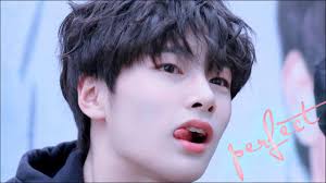 Lee jeongmin facts and idea type lee jeongmin (이정민) is a former member of boyfriend and is now a soloist under starship entertainment. Yang Jeongin F Cking Perfect Youtube