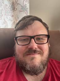 such a long shot but i met a cute guy at a drag race tn in indiana, he's  from michigan, but i didnt get his number conner, early 20s, TALL, skinny,  blondish/blue