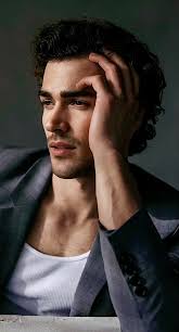 Megalodon: The Frenzy (2023)