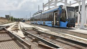 Este lunes varias estaciones del metro de caracas permanecieron cerradas tras sufrir un corte de cables en el sistema de alimentación eléctrica, hecho que fue supuestamente perpetrado por grupos terroristas como acto de sabotaje, notificó el servicio de transporte. Metro De Caracas Quien Puede Acceder Y Quien No Al Transporte Publico As Com