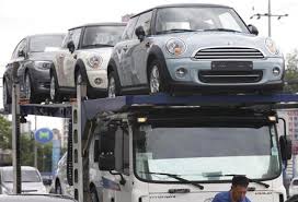 Jun 23, 2010 · pellbagai produk automotif yang telah dihasilkan pada masa ini seperti proton,perodua,kenari,kelisa ,waja dan sebagainya.syarikat makin berkembang dan berjaya mengeluarkan kenderaan lain seperti trak dan kereta perisaiuntuk kegunaan atm.kini malaysia turut memberi tumpuan kepada kemajuan teknologi maklumat dan telekomunikasi dan kerajaan telah. Kereta Import Cukai Bebankan Rakyat Malaysia Boleh Turun