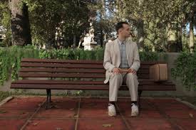 His 'mama' teaches him the ways of life and leaves him to choose his. What Watching Forrest Gump Tells Us About How We Store Memories Ars Technica